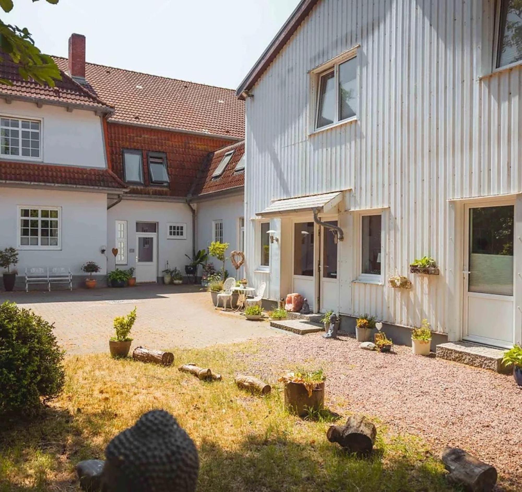 Blauquarz Und Rauchquarz Apartment Reußenköge Exterior foto